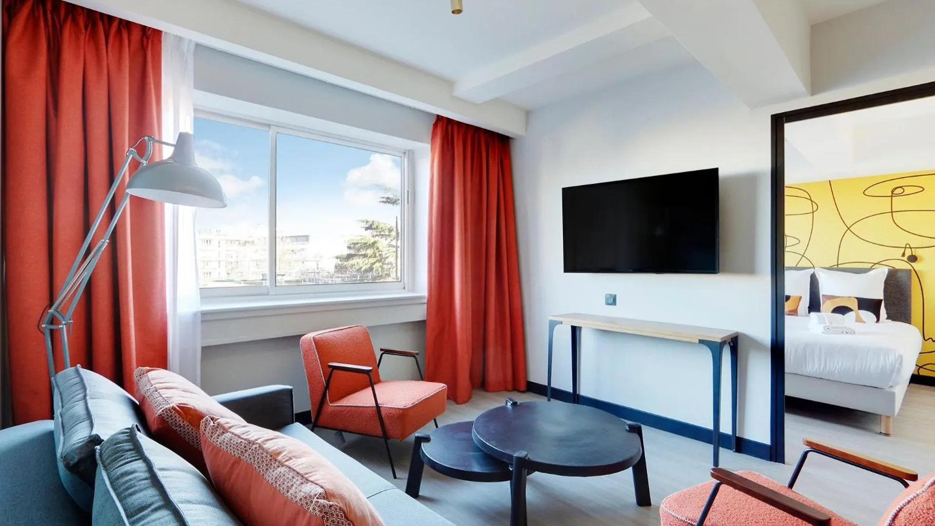 North Paris Suite