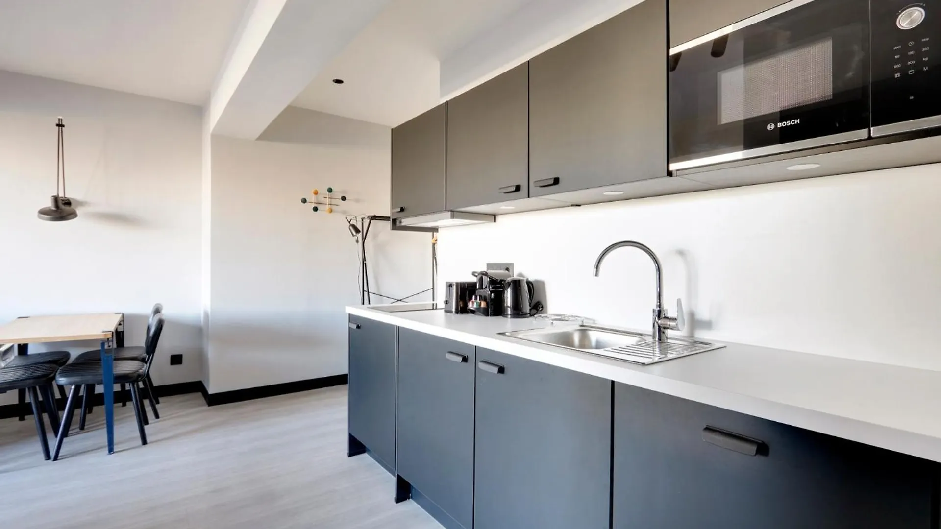 North Paris Suite