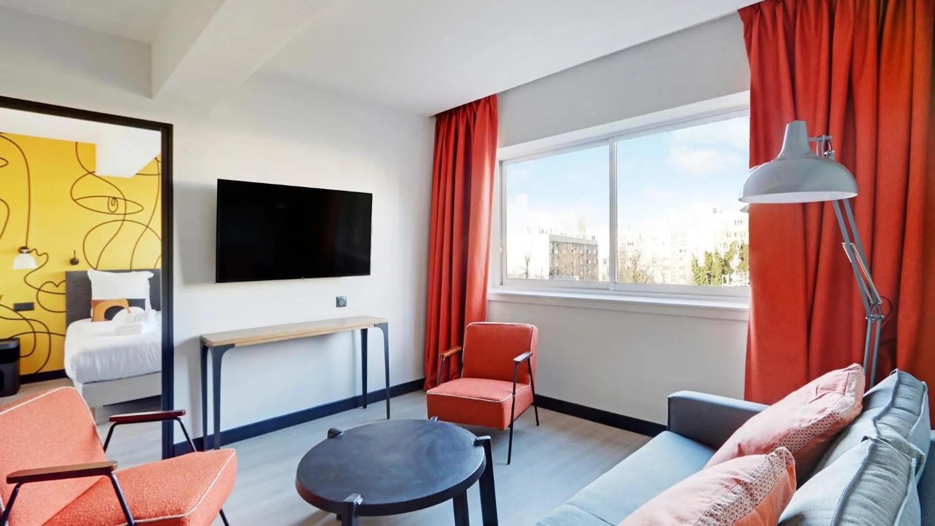 North Paris Suite